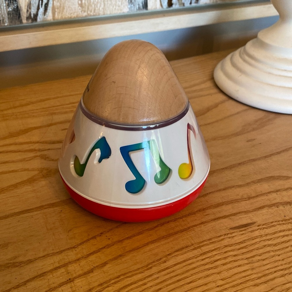 Hape baby rotating music box